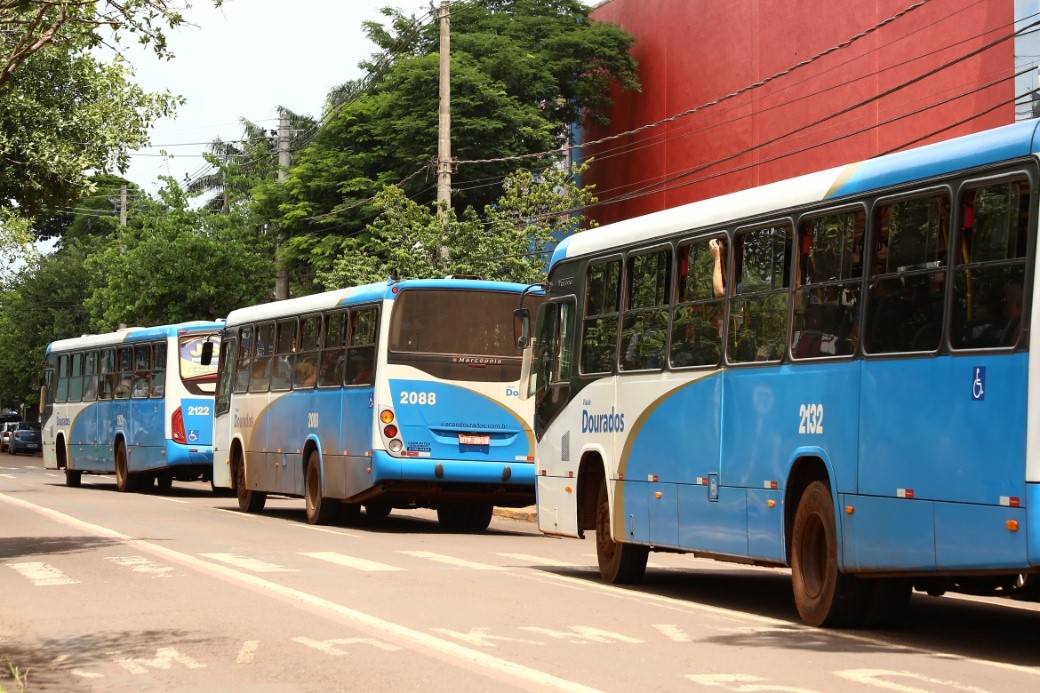 Prefeitura disponibiliza transporte gratuito para Festa Junina de Dourados