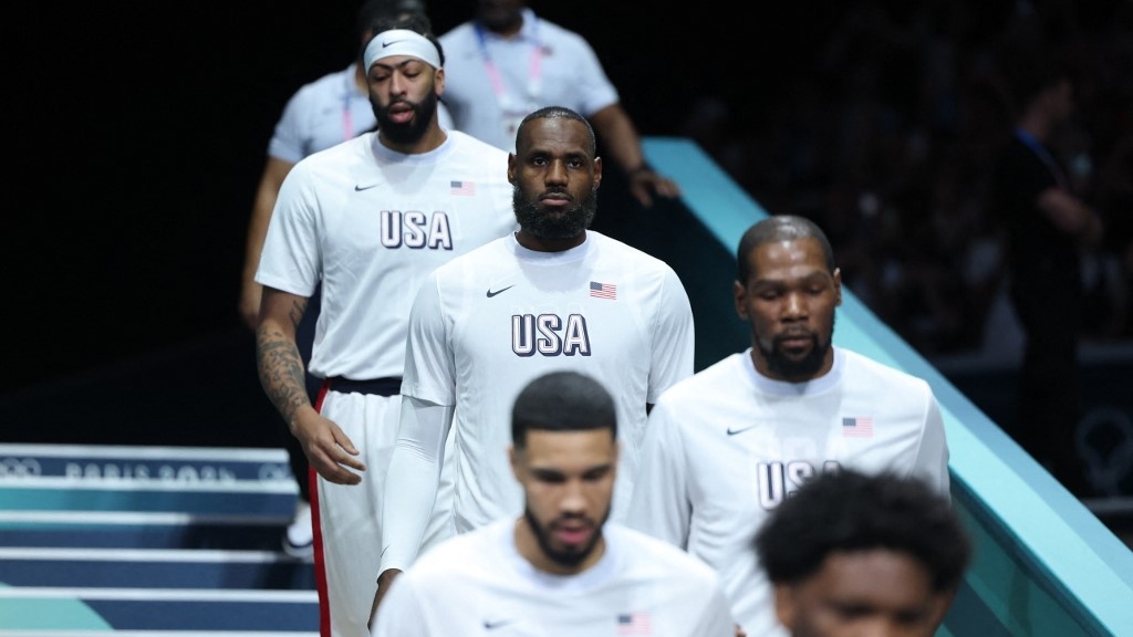 Basquete dos EUA em Paris 2024 é mais vitorioso, mas não repete domínio do ‘Dream Team’ de 1992