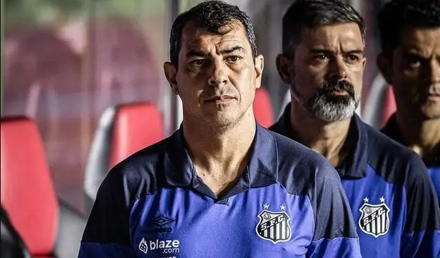 Carille demonstra confiança no Santos para a final: ‘Para ganhar de nós vão ter que suar muito’