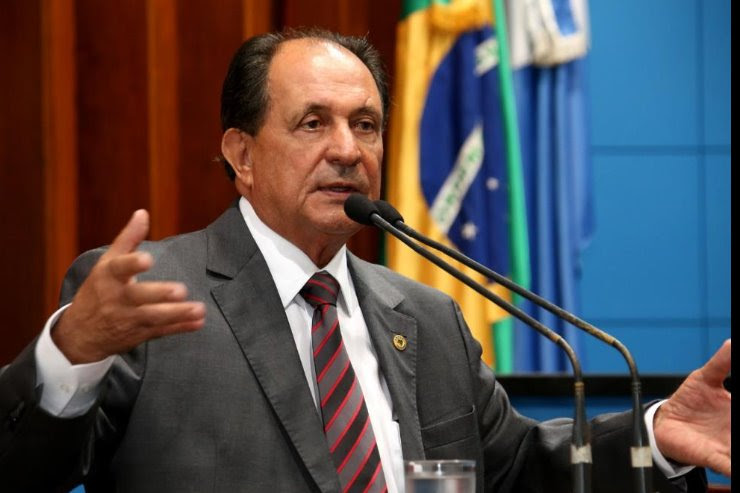Zé Teixeira intercede por mais investimentos na educação de Corguinho e Deodápolis