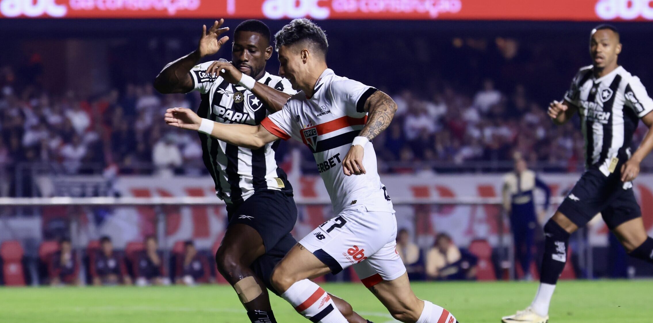 Botafogo e São Paulo começam a disputar vaga na semi da Libertadores