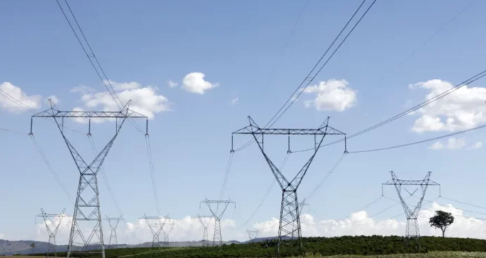 Para aliviar conta de luz, governo define regras para antecipar recebíveis da Eletrobras