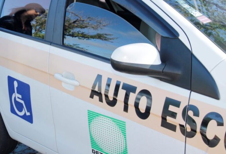 Detran convoca candidatos PcDs para iniciar processo da primeira habilitação