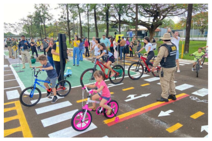 Câmara discute reativação de projeto de trânsito para alunos da Reme no Clube Indaiá