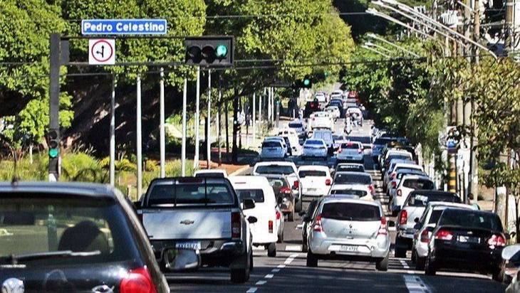 Julho vence o licenciamento de veículos com placas 5 e 6