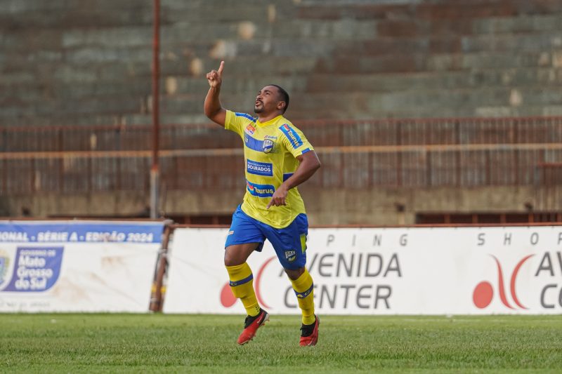 Dandan, autor do gol de domingo, descarta vantagem do DAC para jogo de volta