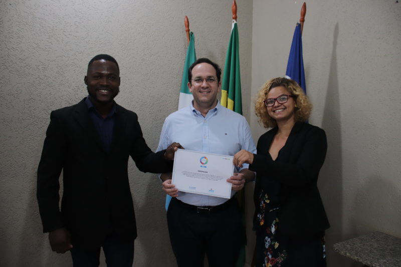 Dourados recebe certificado da Agência da ONU para as Migrações
