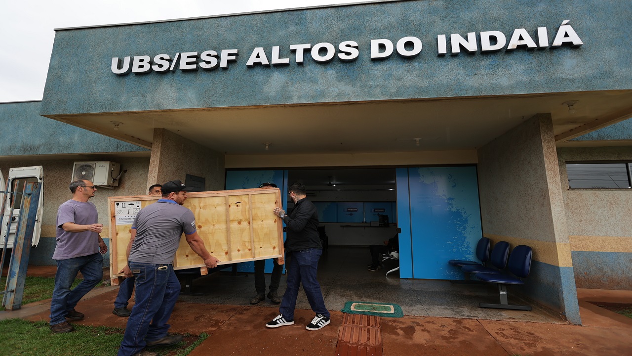 Prefeitura leva novos equipamentos à UBS Altos do Indaiá e reforça atendimentos odontológicos