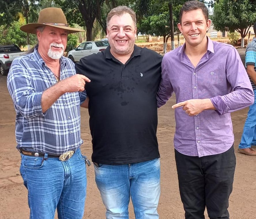 Terenos: com emendas destinadas à saúde, Neno Razuk ouve demandas de lideranças