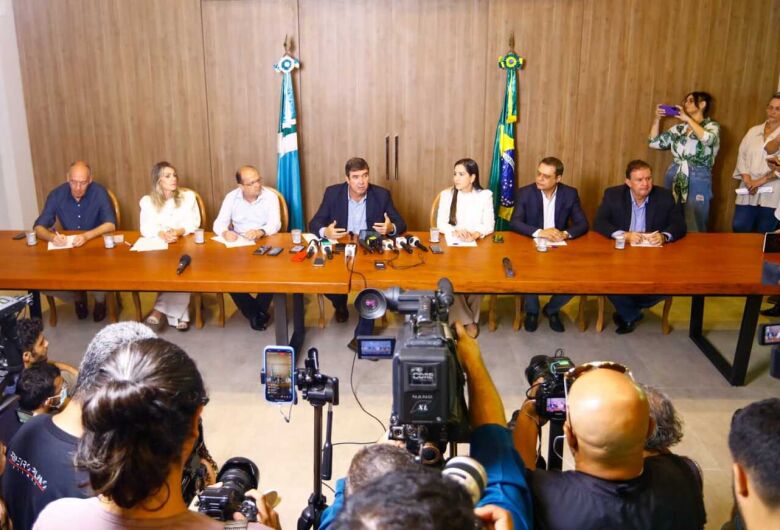 Após cinco nomes, Riedel anunciará restante do secretariado amanhã