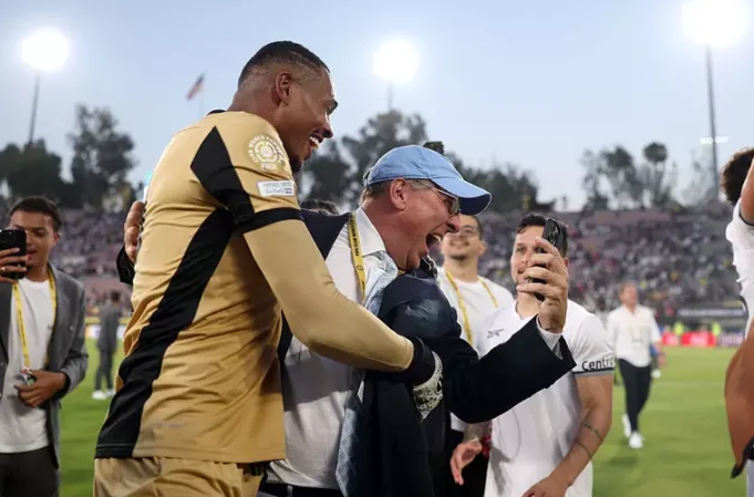 Com vaga nas oitavas, Botafogo garante ‘bolada’ de R$ 146 milhões na Copa do Mundo de Clubes