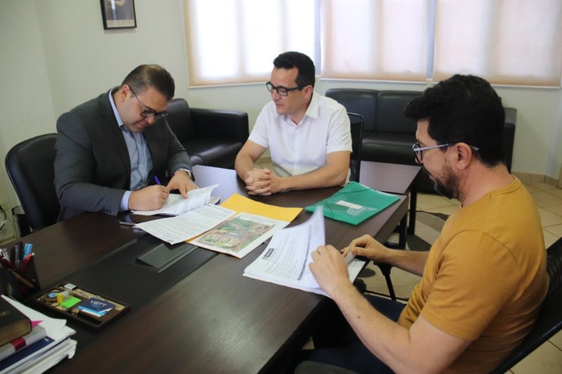 Alan Guedes autoriza concurso público para Prefeitura de Dourados