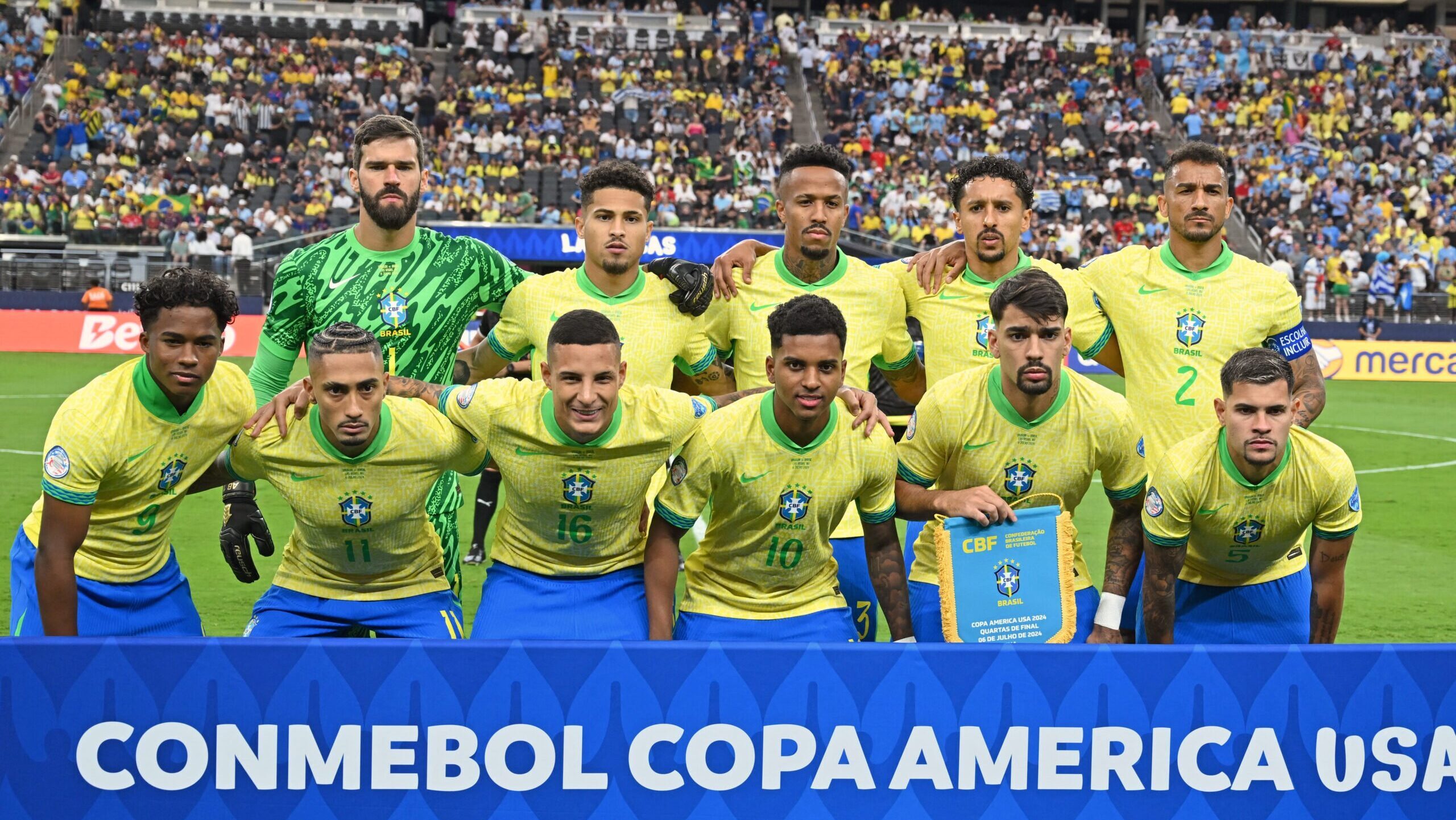 Pentacampeão do mundo manda duro recado a jogadores da Seleção Brasileira e cita Neymar