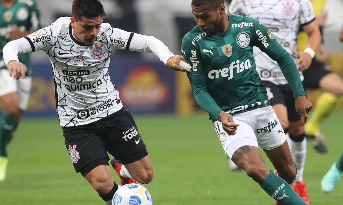 Palmeiras e Corinthians buscam melhor campanha da 1ª fase do Paulistão