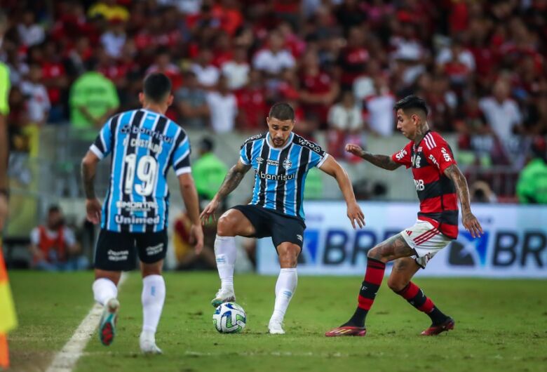 Grêmio e Flamengo começam a decidir vaga na final da Copa do Brasil