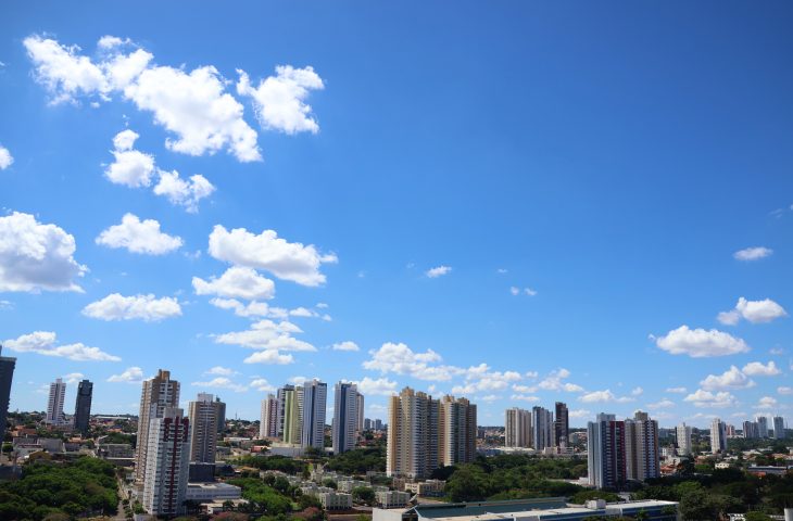Sexta-feira tem previsão de sol e maior probabilidade de chuvas em apenas duas regiões de MS