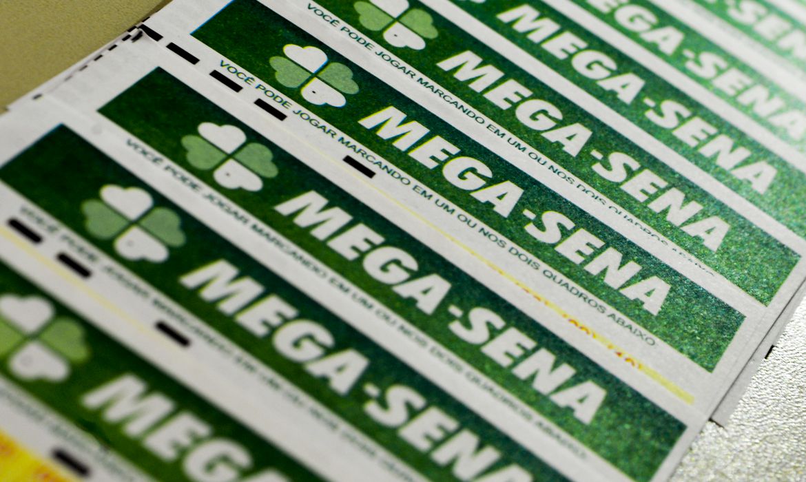 Mega-Sena sorteia nesta quinta-feira prêmio acumulado em R$ 10 milhões