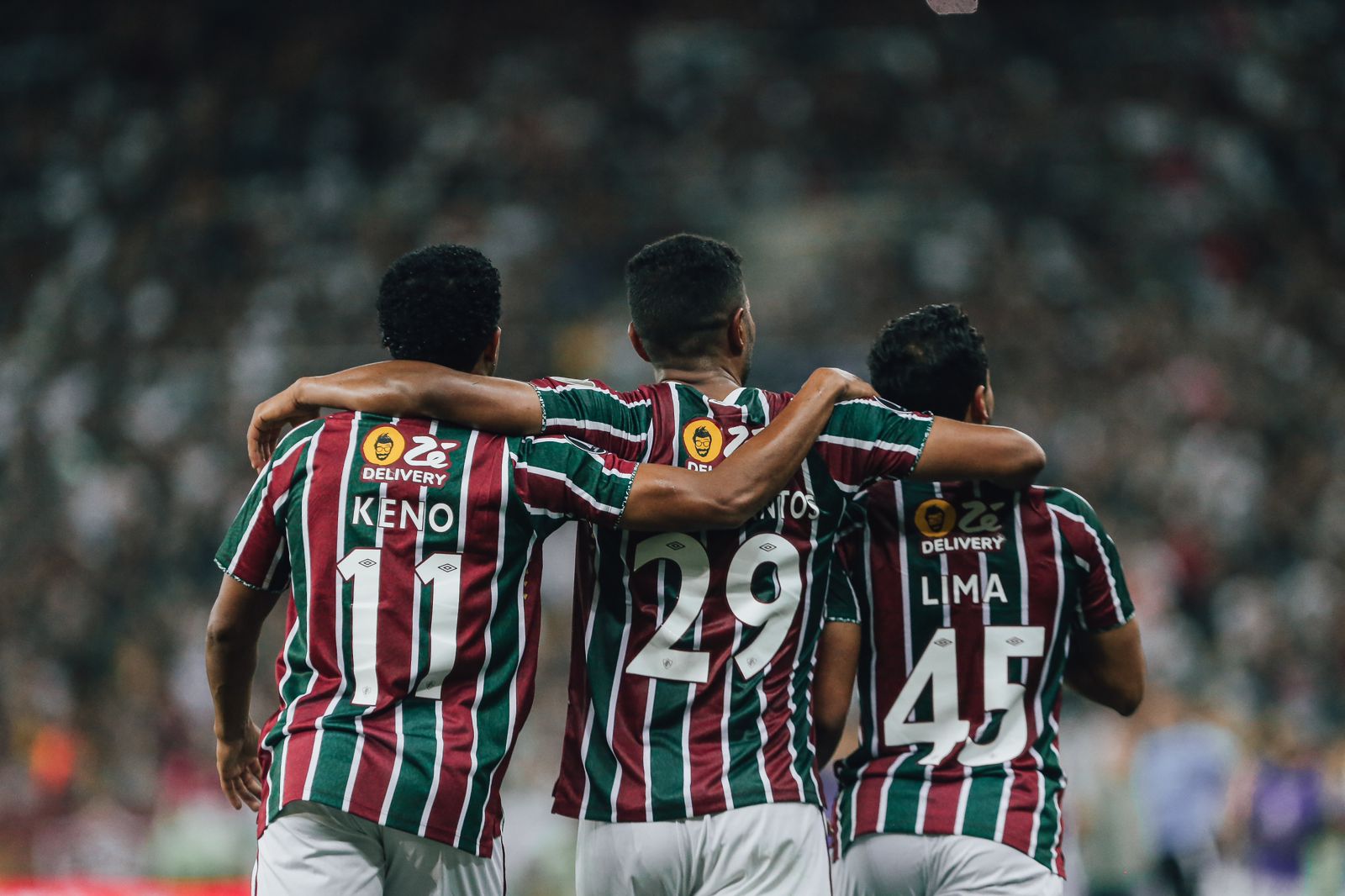 Reservas definem, Fluminense bate Atlético-MG e abre vantagem nas quartas da Libertadores