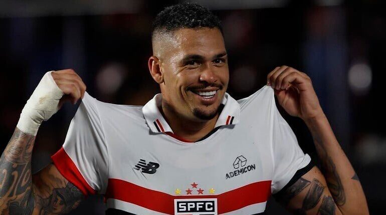 Luciano desperta interesse de Santos e clubes da Arábia Saudita, mas São Paulo é otimista
