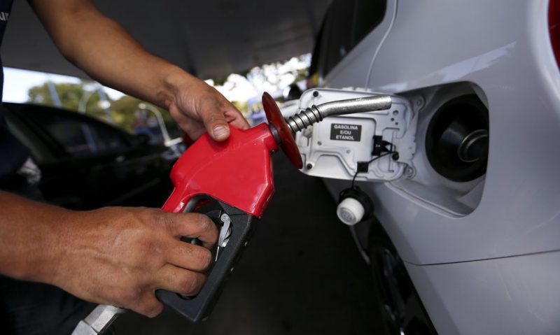 Procon: Preço da gasolina varia mais de 12% em Dourados