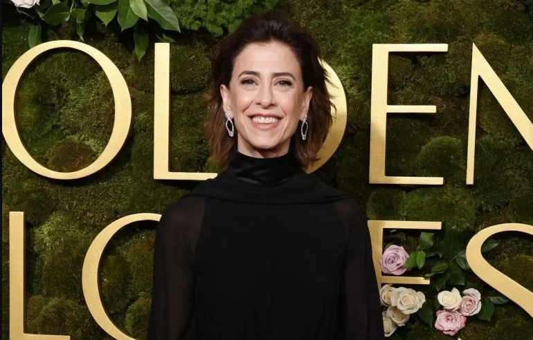 Fernanda Torres leva Globo de Ouro por atuação em Ainda Estou Aqui
