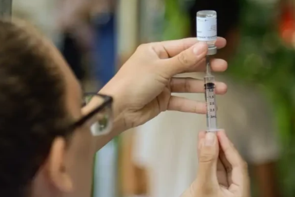 Casos de Síndrome Respiratória Grave estão em queda, diz InfoGripe