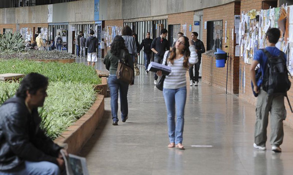 Prazo para instituições públicas aderirem ao Sisu termina hoje
