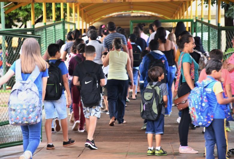 Pré-matrícula para CEIM e escolas municipais abre na quarta-feira