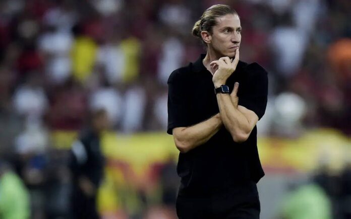 Filipe Luís viverá primeiros dias de pressão à frente do Flamengo após derrota