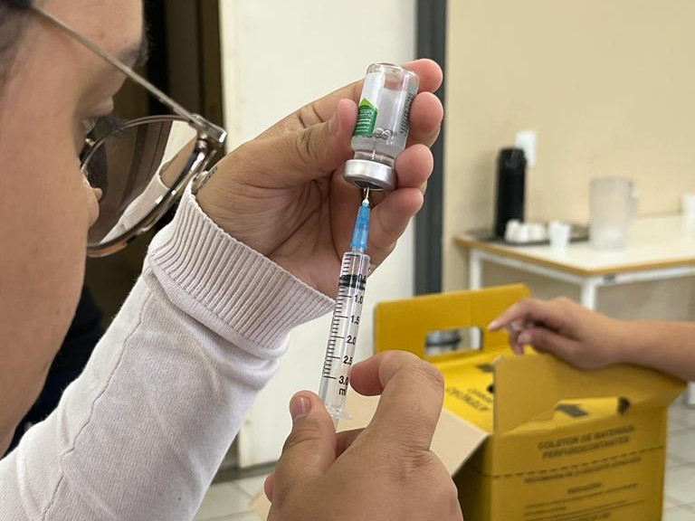 Vacinação contra gripe segue em todas UBSs de Dourados