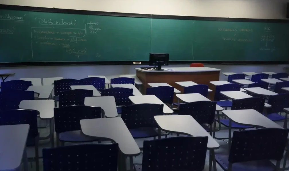MEC publica edital do Prouni do 2º semestre; inscrição começa dia 30