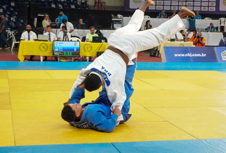 Mato Grosso do Sul conquista ouro, prata e bronze em Meeting Nacional de Judô
