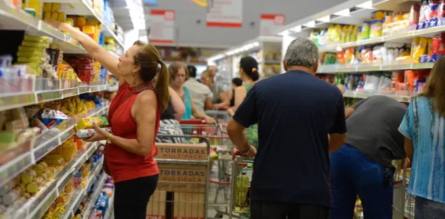 Mercado financeiro reduz previsão da inflação para 4,85%