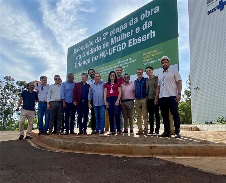 HU-UFGD acompanha avanço das obras da segunda etapa da Unidade da Mulher e da Criança