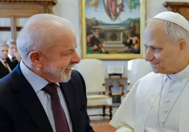 Lula se reúne com papa Leão XIV, pela primeira vez, no Vaticano