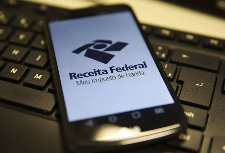 Imposto de Renda: prazo para entregar a declaração termina amanhã