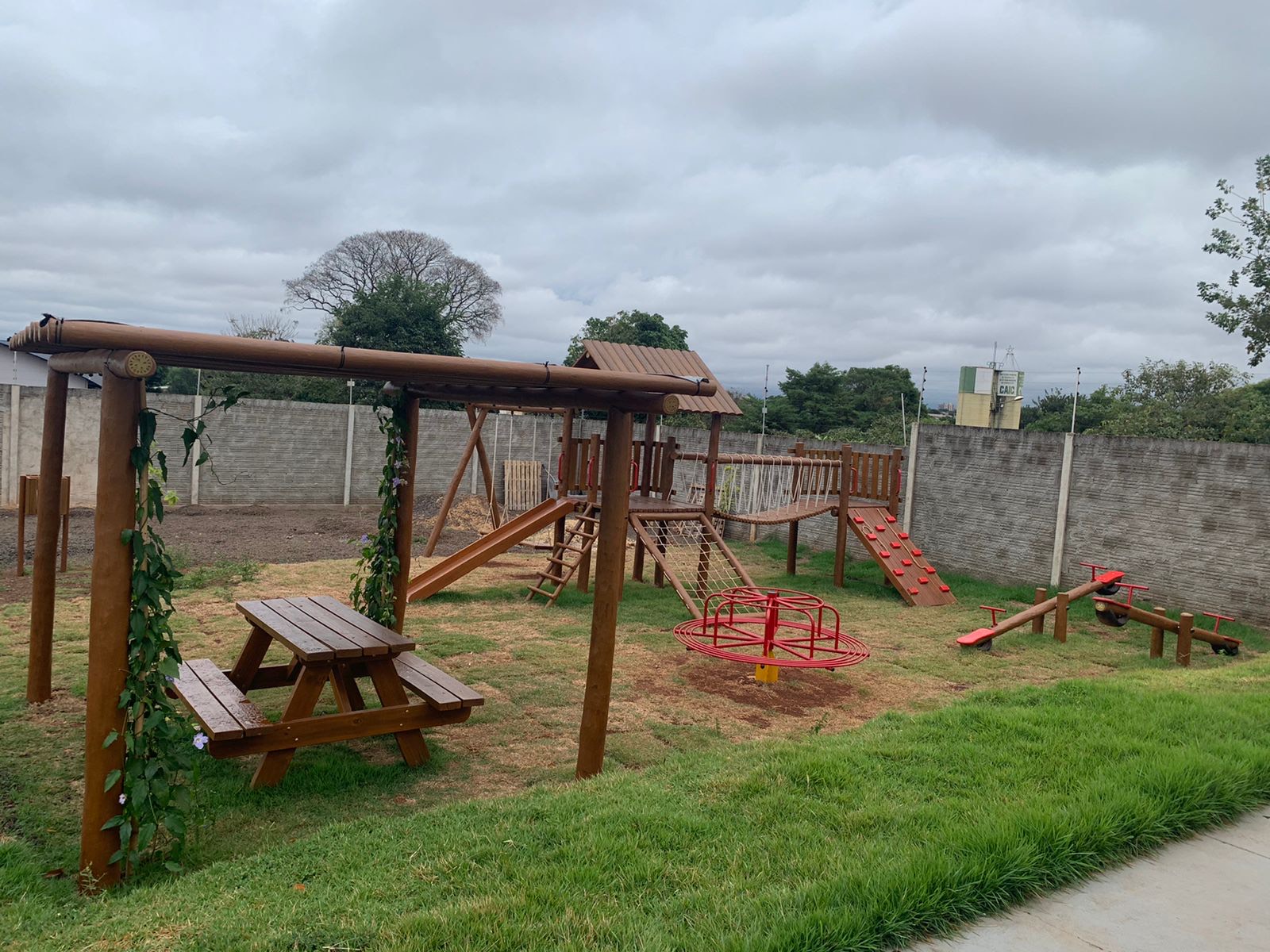 “Nossos autistas merecem o melhor”: AAGD comemora novo parque após emenda de Neno Razuk