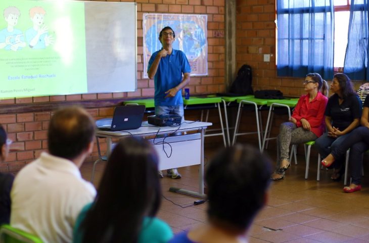 SED abre inscrições para curso gratuito de Libras de educação à distância