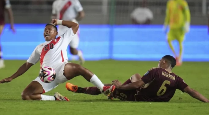 Venezuela vence Peru (1-0) e toma da Bolívia 7ª posição, que leva à repescagem