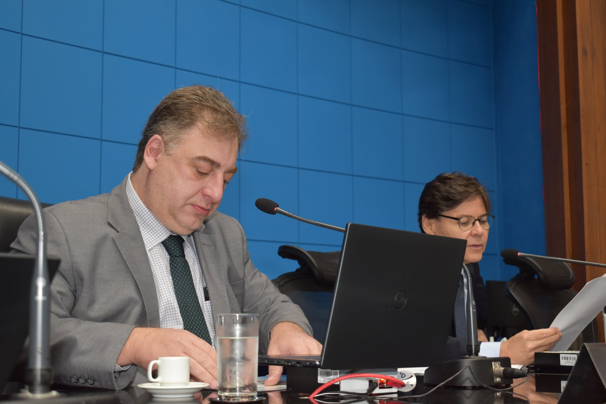 Neno Razuk solicita construção de parque infantil em loteamento de Amambai