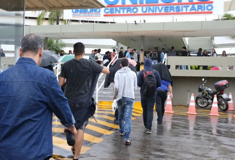 Prazo para pedir dispensa de prova do Enade 2023 já começou